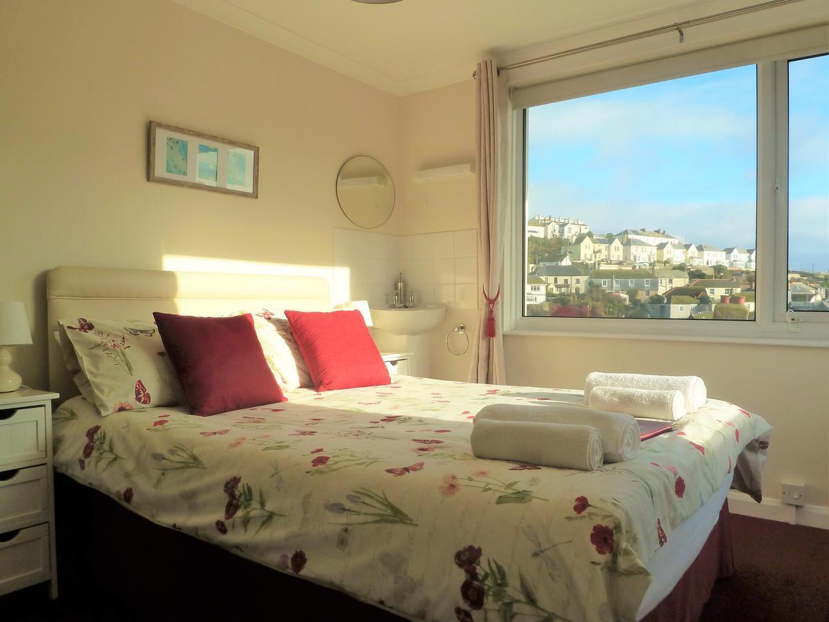 Bed and Breakfast Buckingham House Мевагисси Экстерьер фото