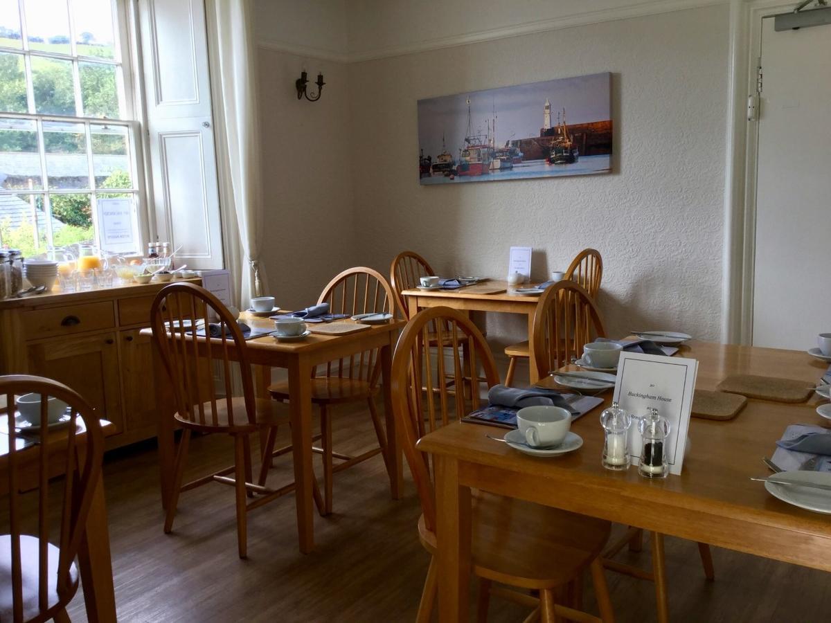 Bed and Breakfast Buckingham House Мевагисси Экстерьер фото